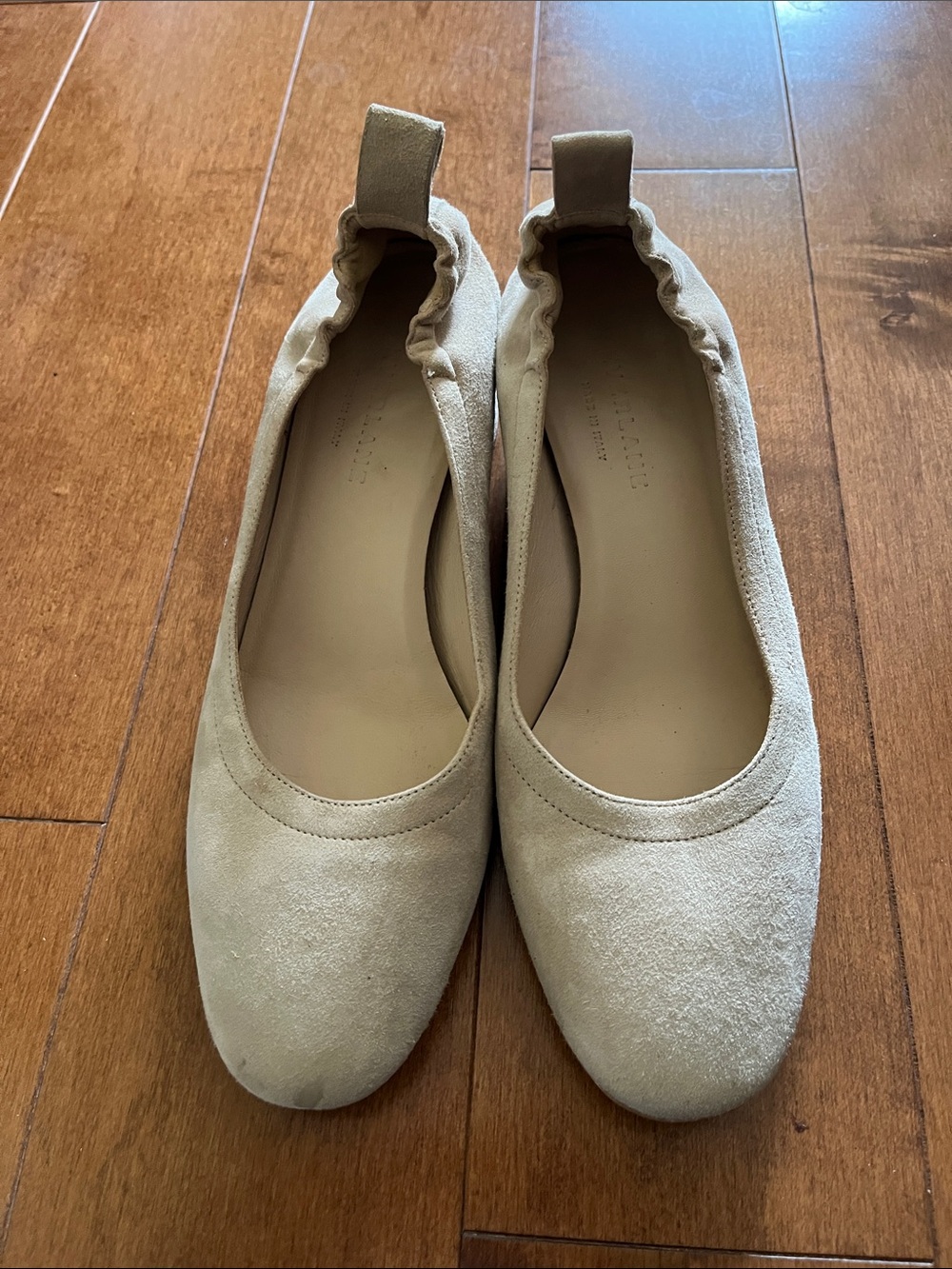 Everlane The Italian Leather Day Heel - Natural Suede - Picture 5 of 6